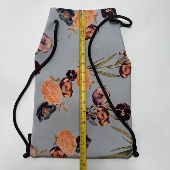 Triangl Neoprene Bikini Swimsuit Gray Floral 2pc Bathing Suit S/M With Bag GLAWS - Picture 7 of 16